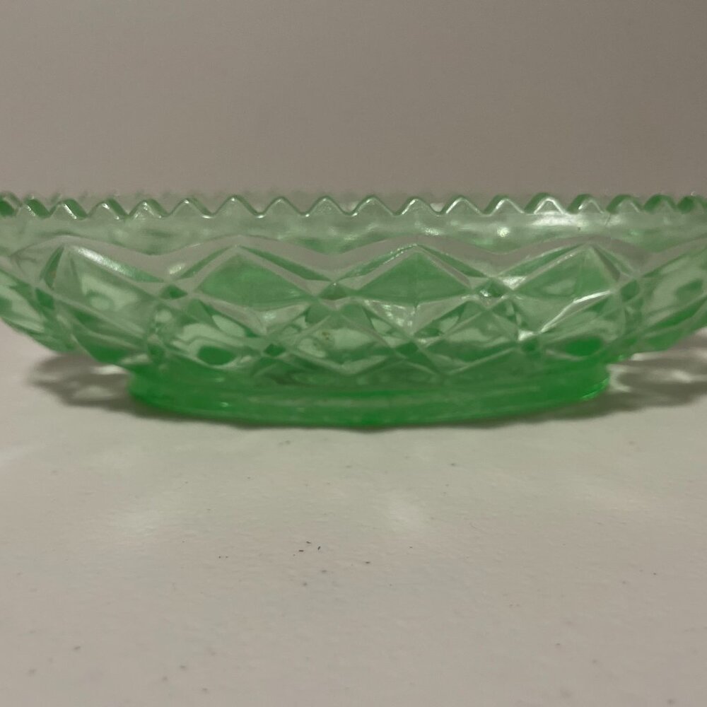 Green Vaseline Glass Oval Dish Diamond Block